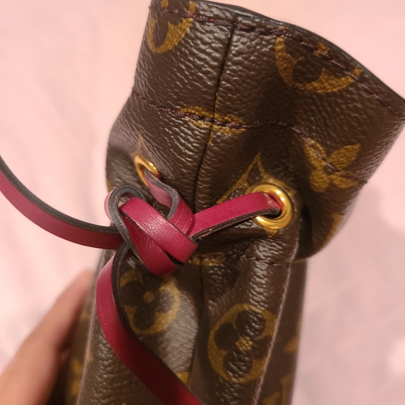 Sold - Picture 3 of 9